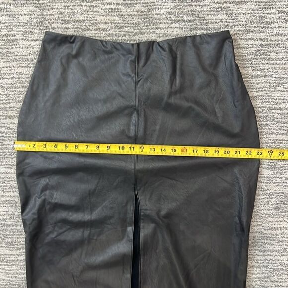 NWT Naked Wardrobe Black Faux Leather Midi Skirt 2X Front Slit - Picture 9 of 15